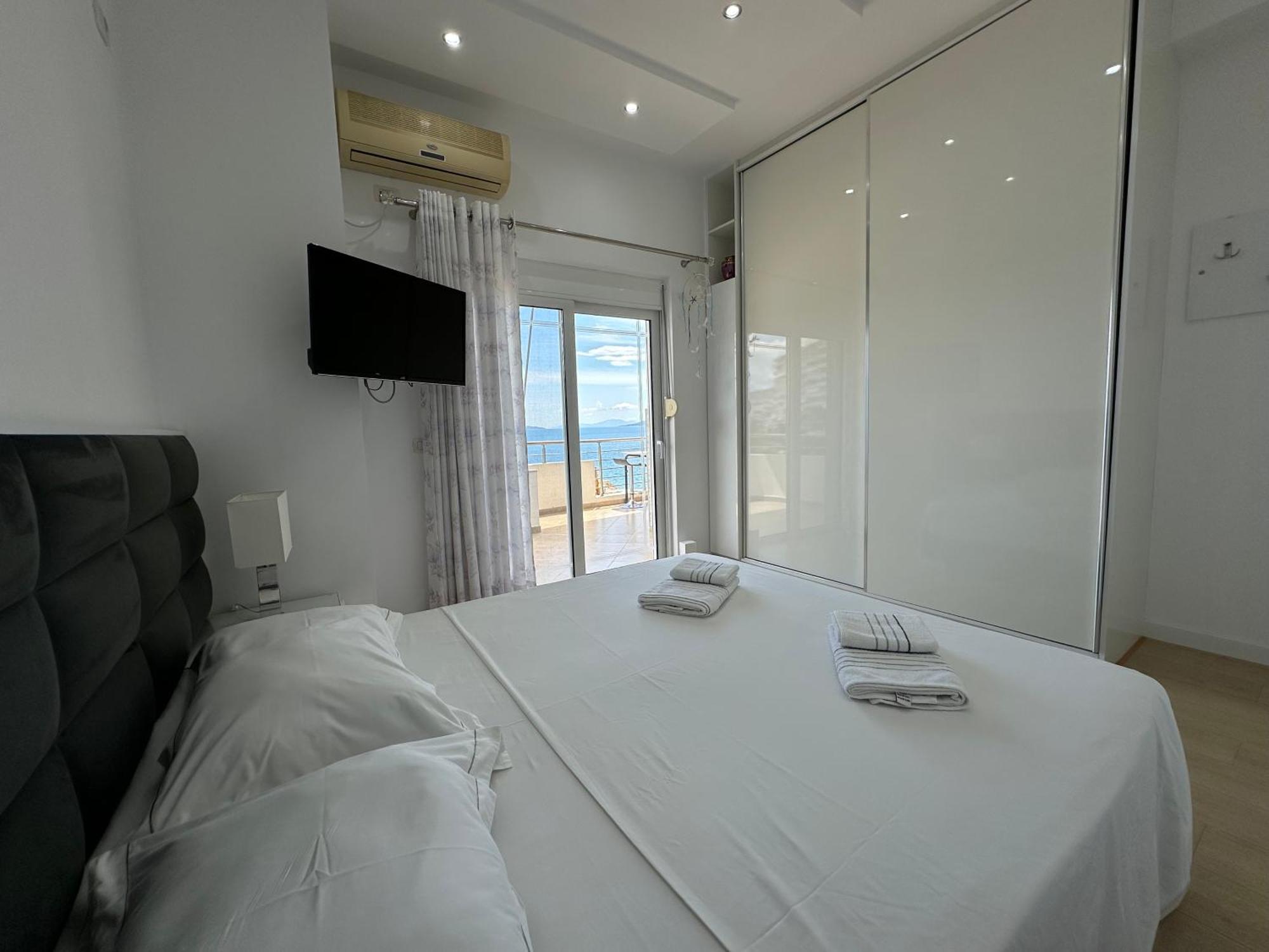 Ferienwohnung Luxy Coral Aparts Sarandë Exterior foto