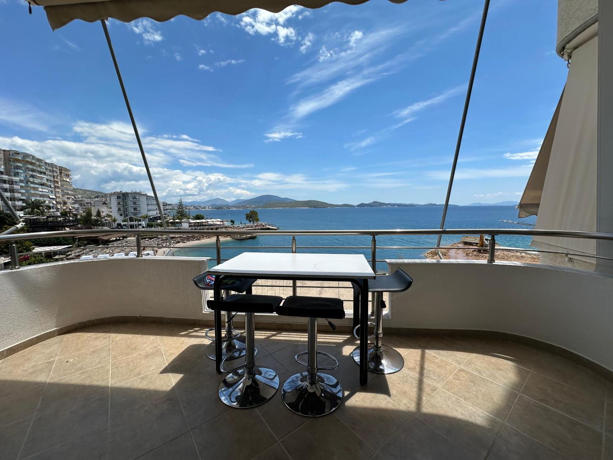 Ferienwohnung Luxy Coral Aparts Sarandë Exterior foto